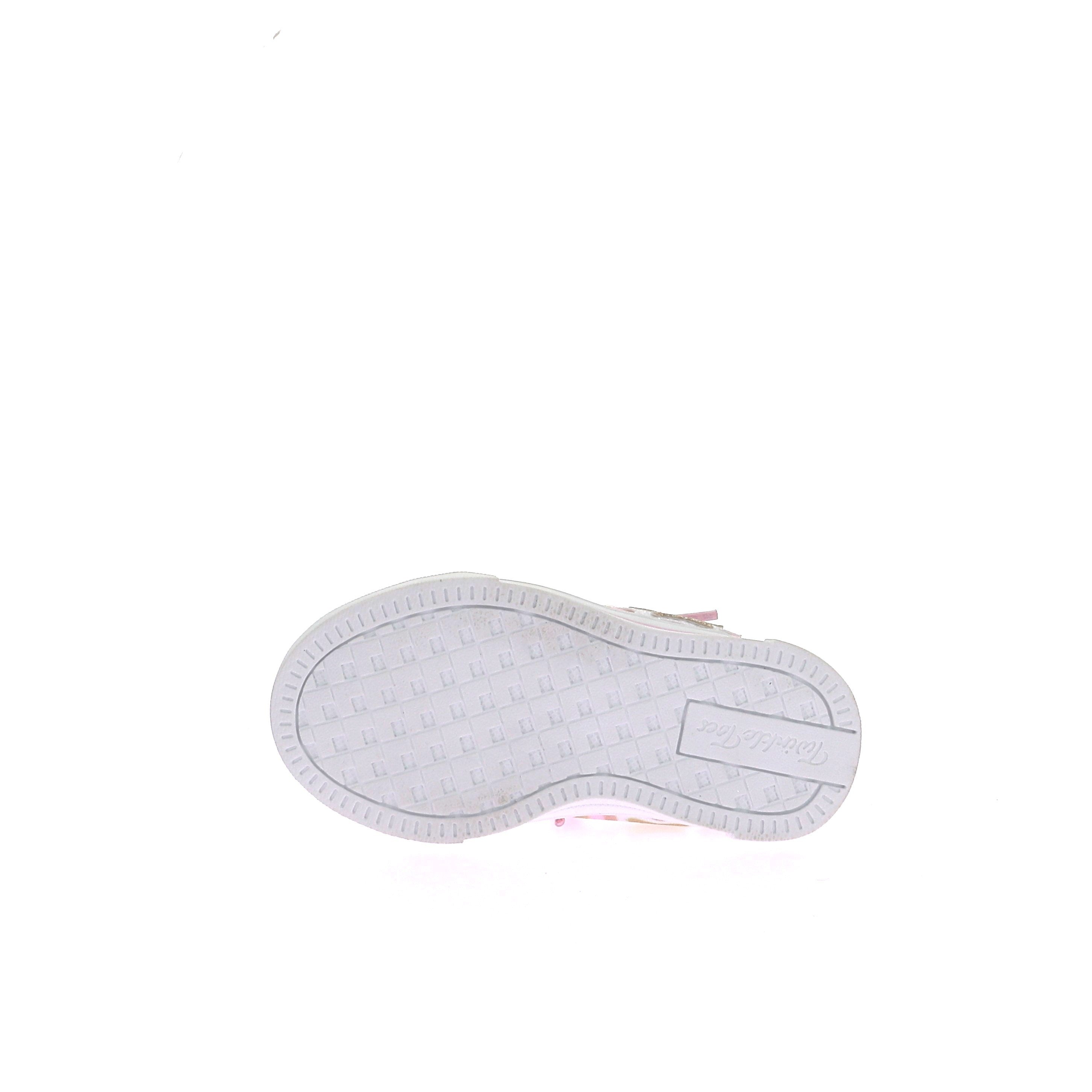 111731863704562_0005