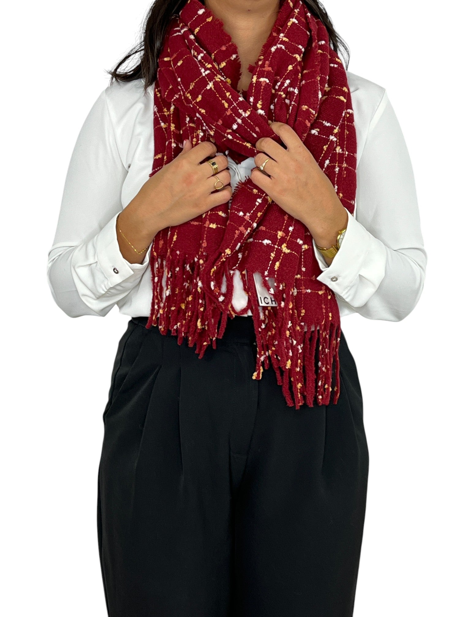 111790570228713_0000