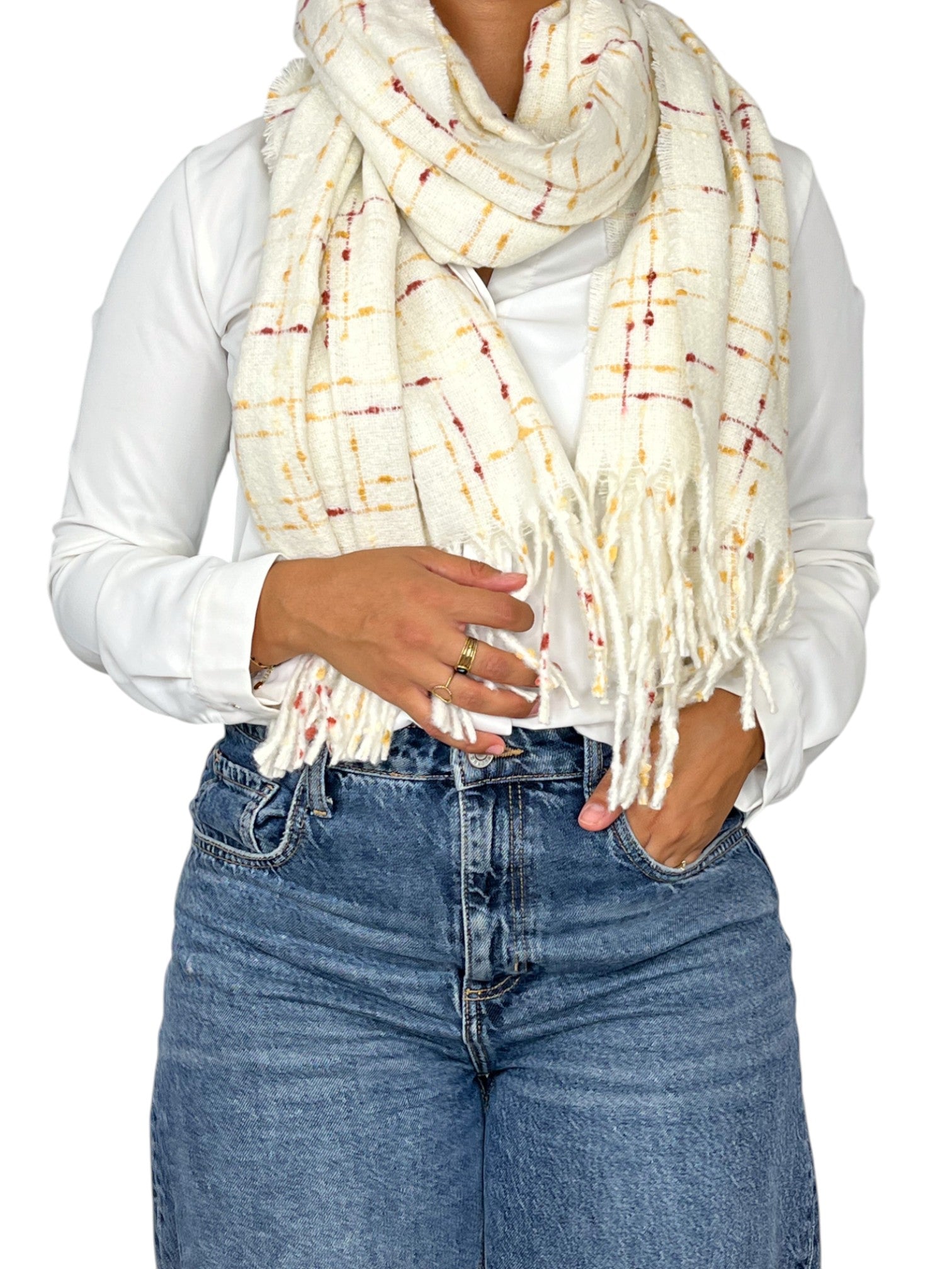 111790775890017_0000