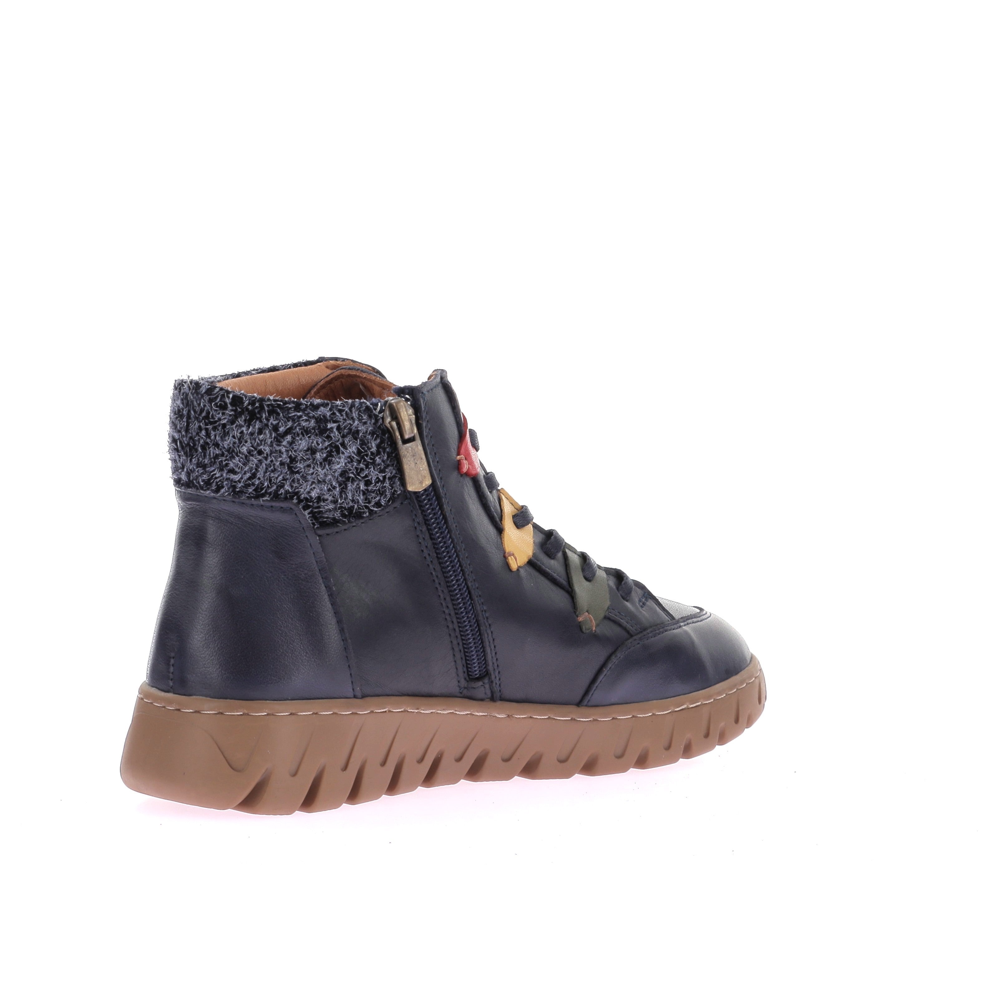 111804893562561_0003