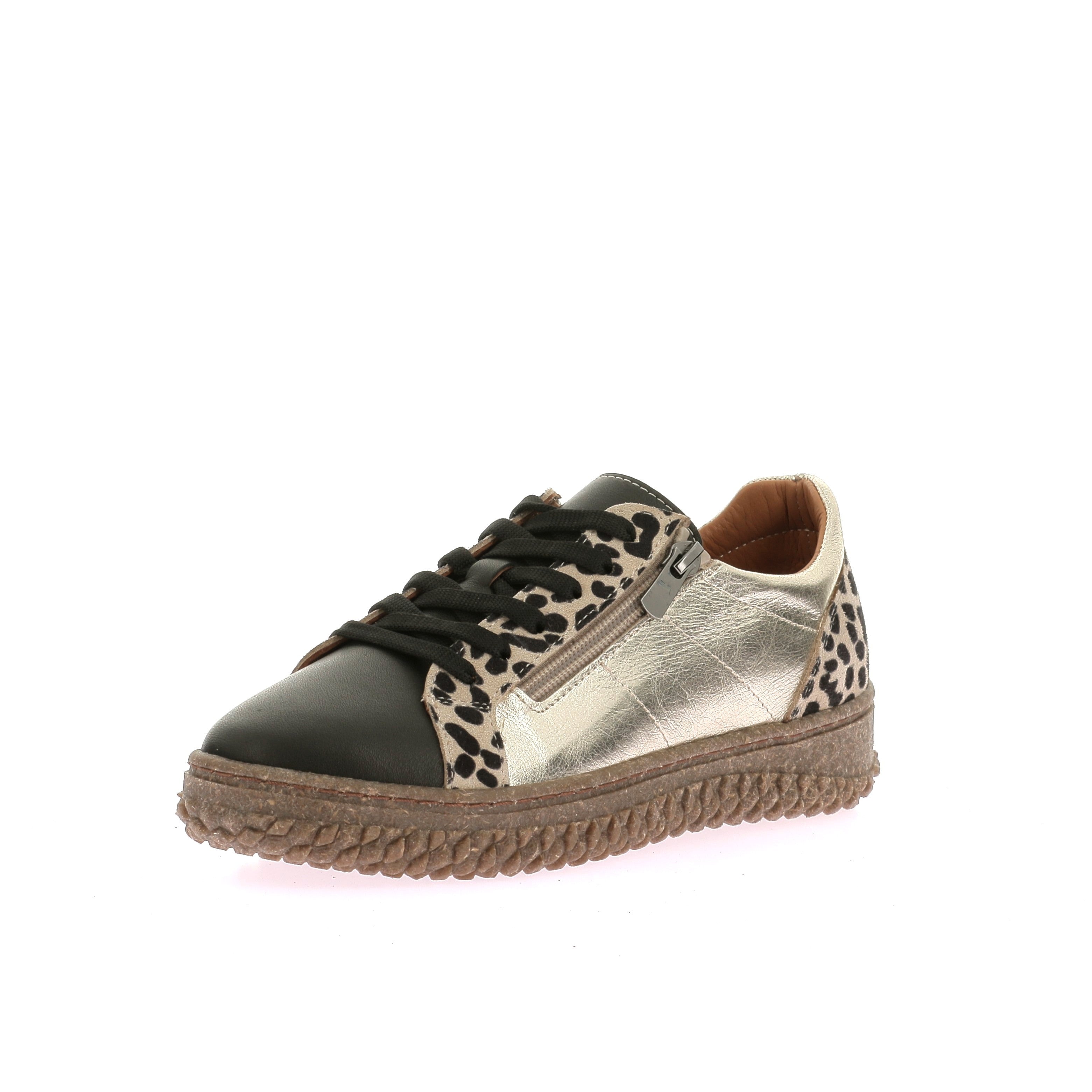 112008570455007_0001