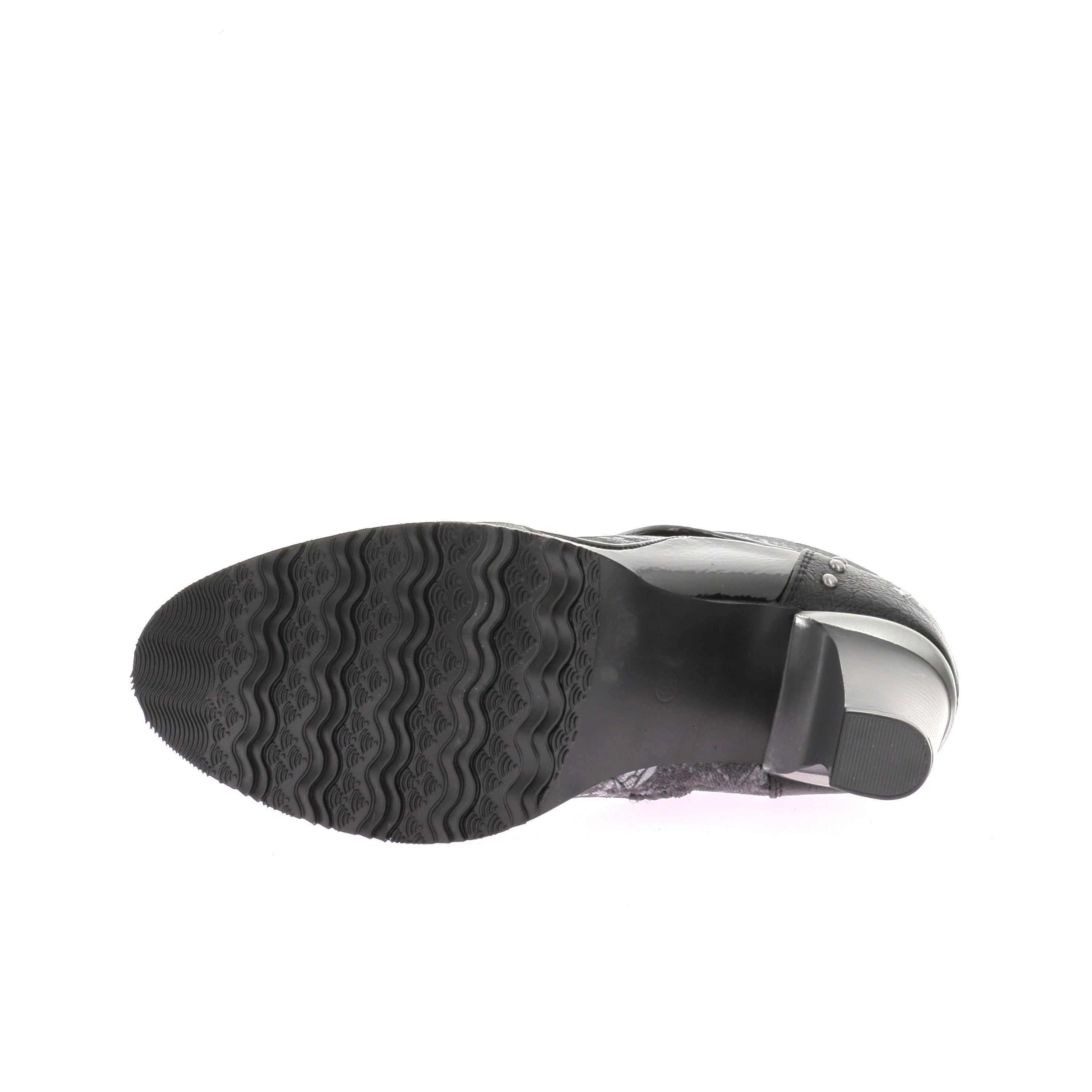 112121498160412_0005