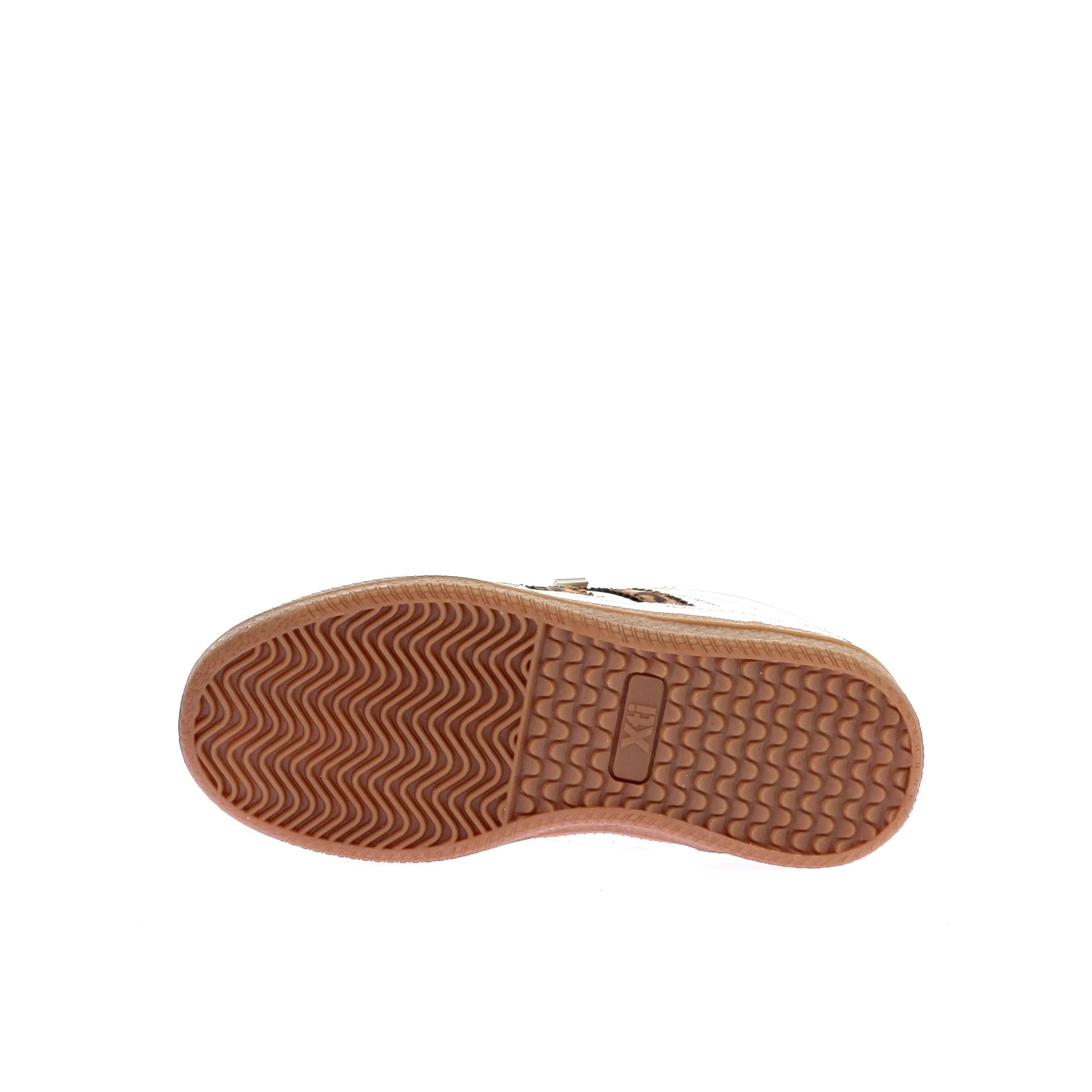 112379139168349_0005