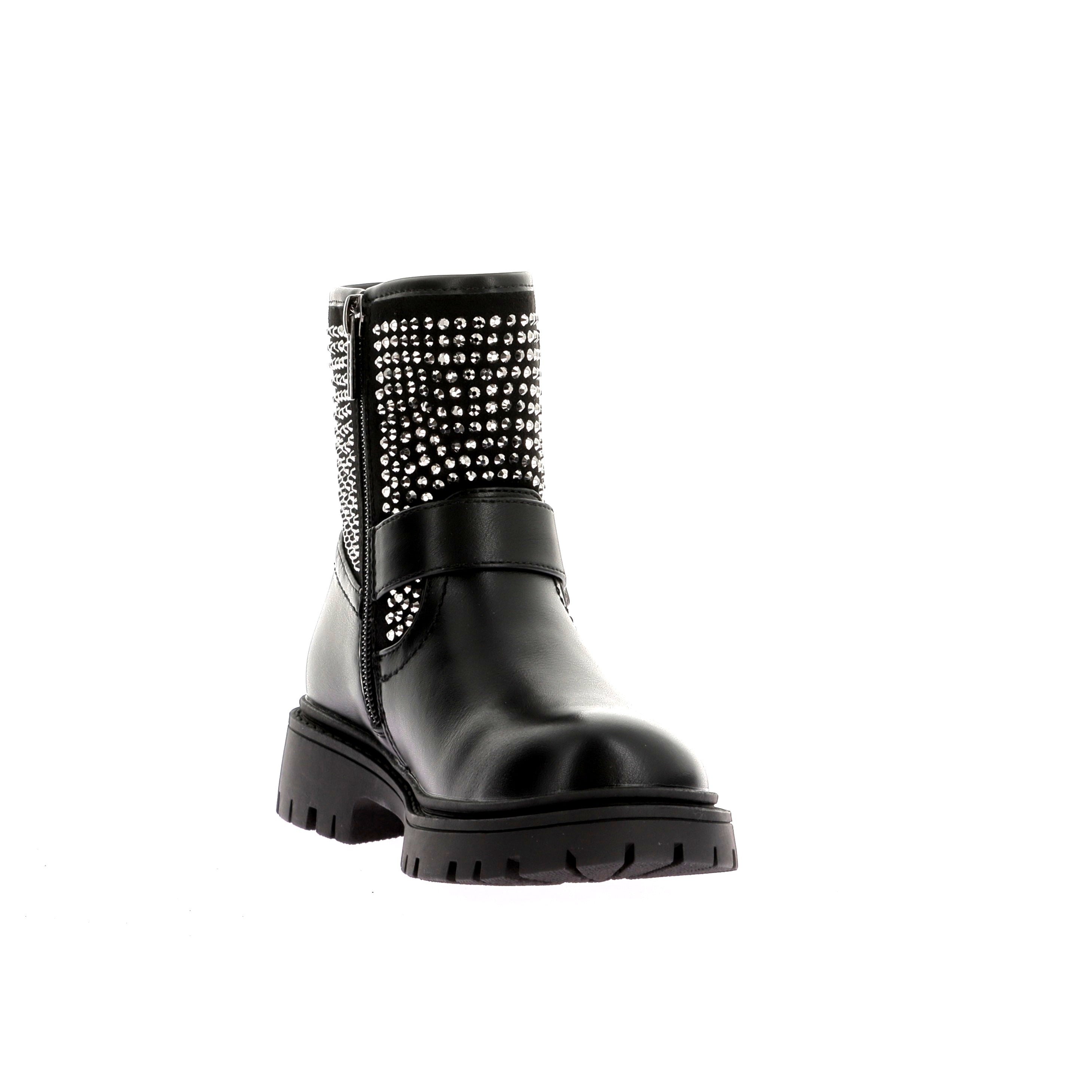 112381569245649_0002