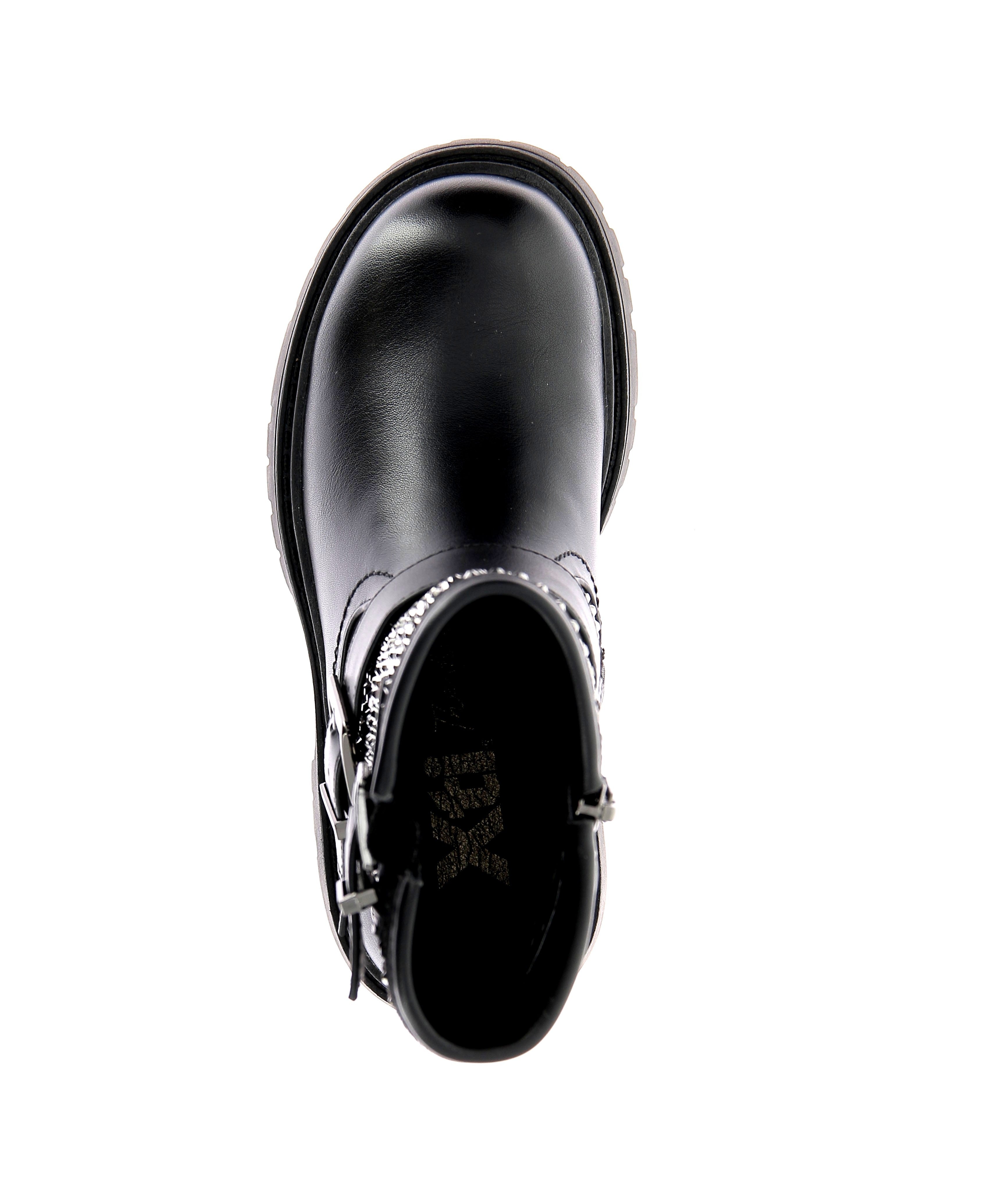 112381569245649_0004