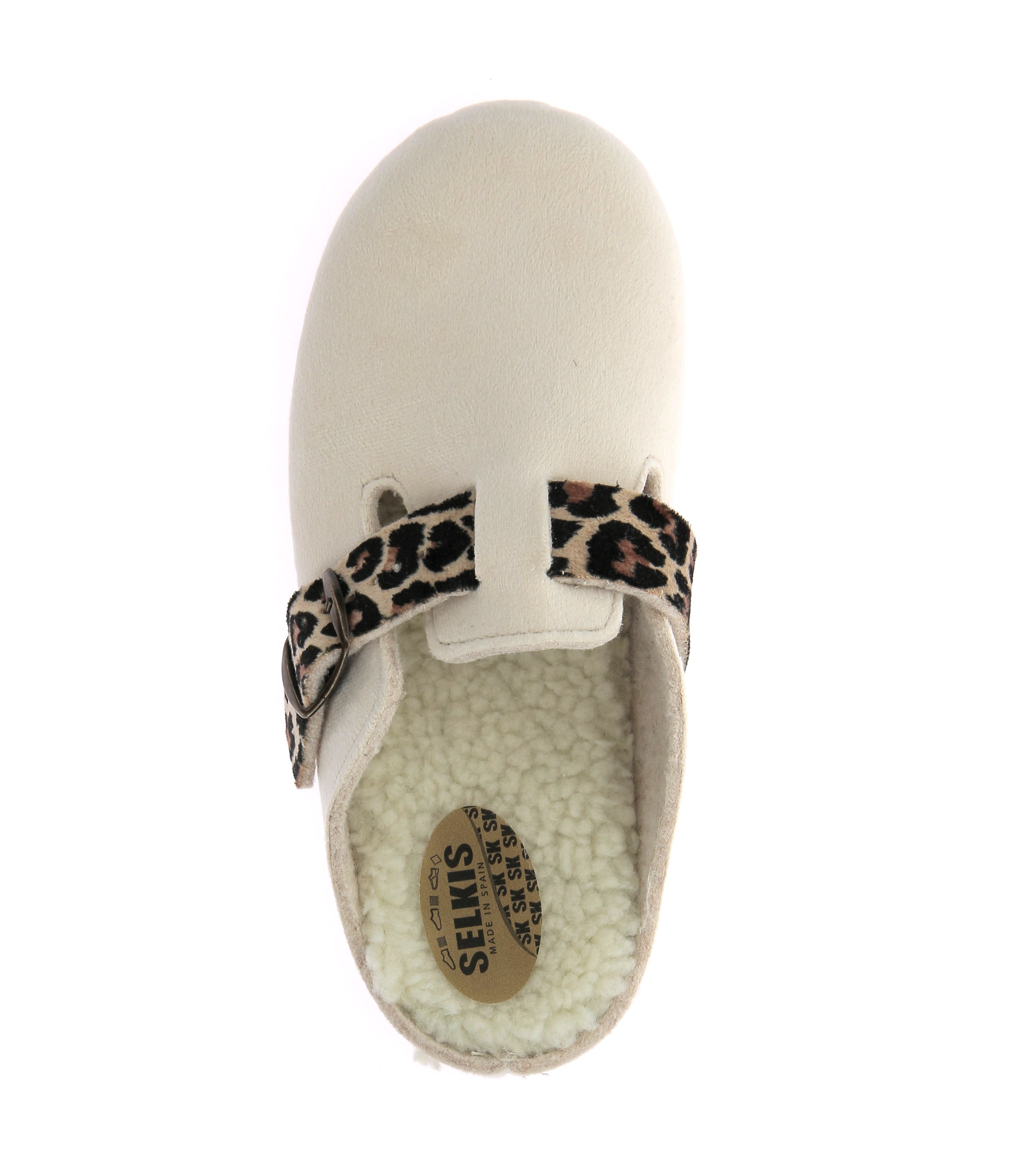 112563504576778_0004