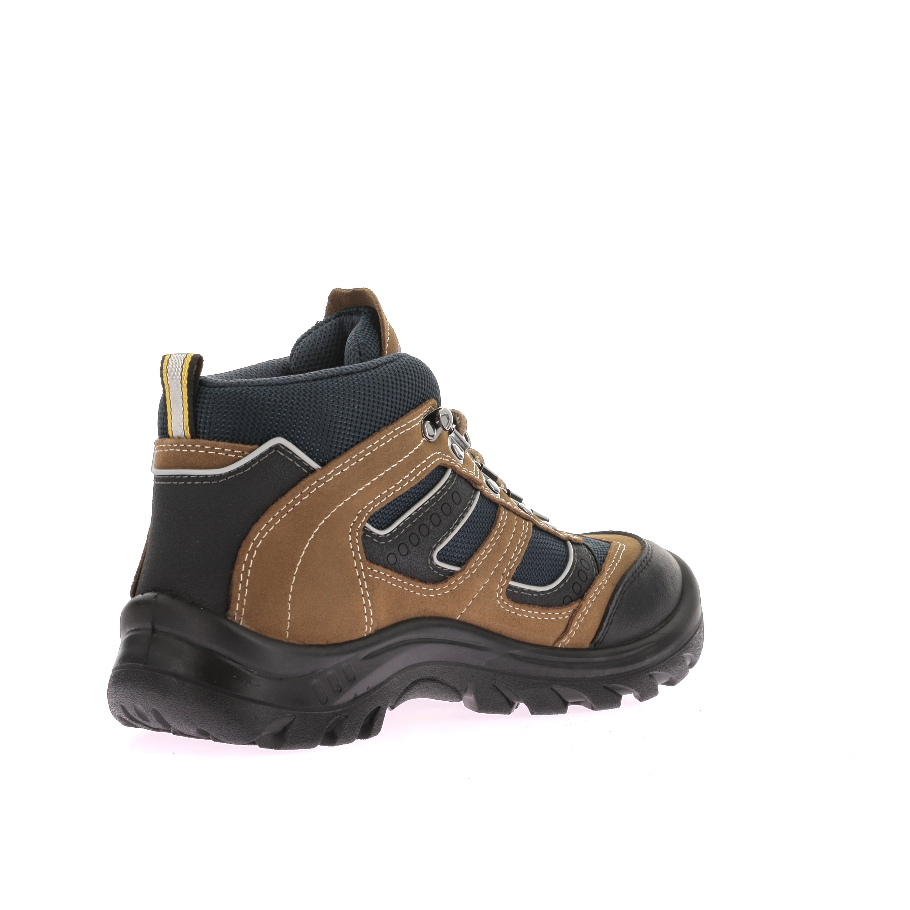 112780676908941_0003