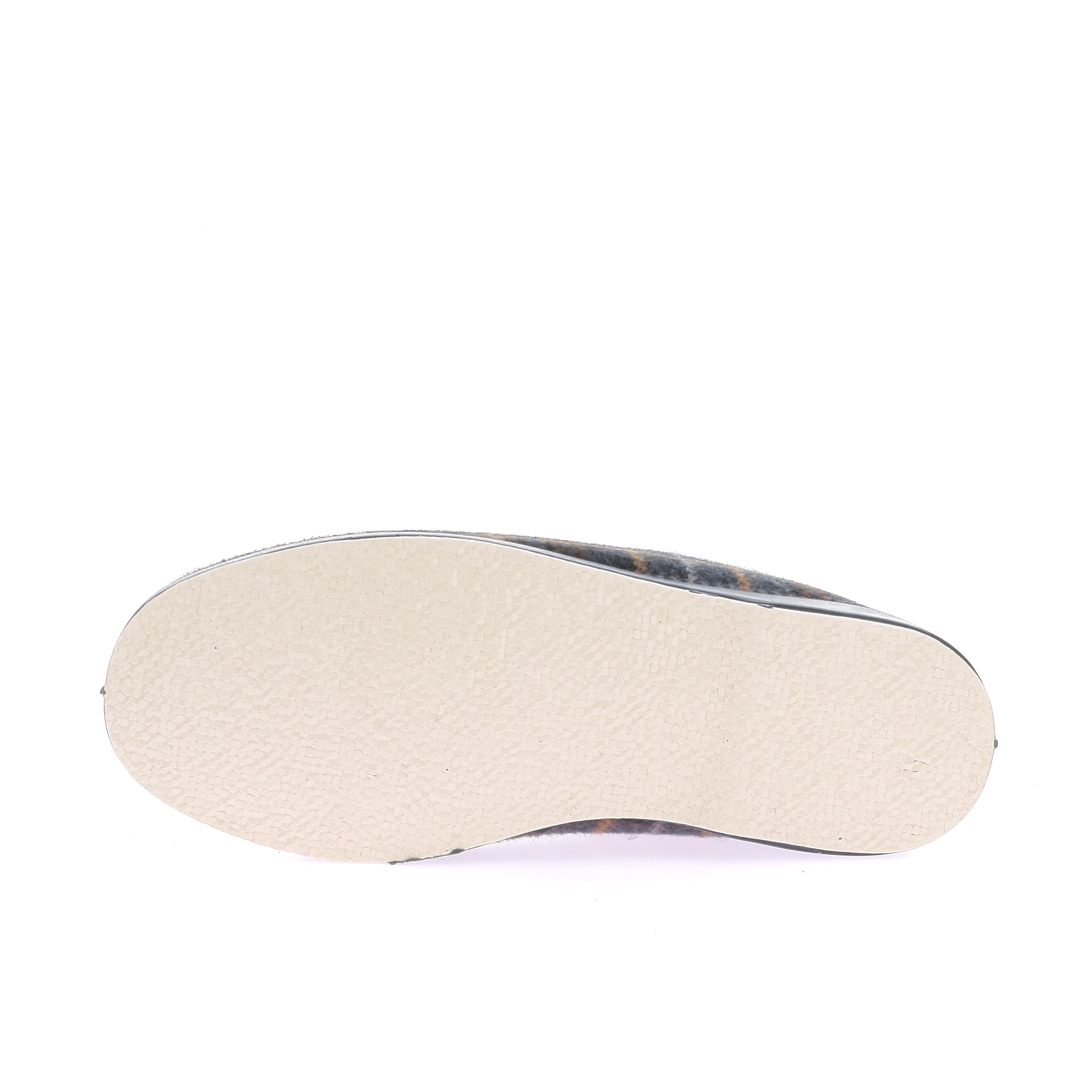 113053514689640_0005