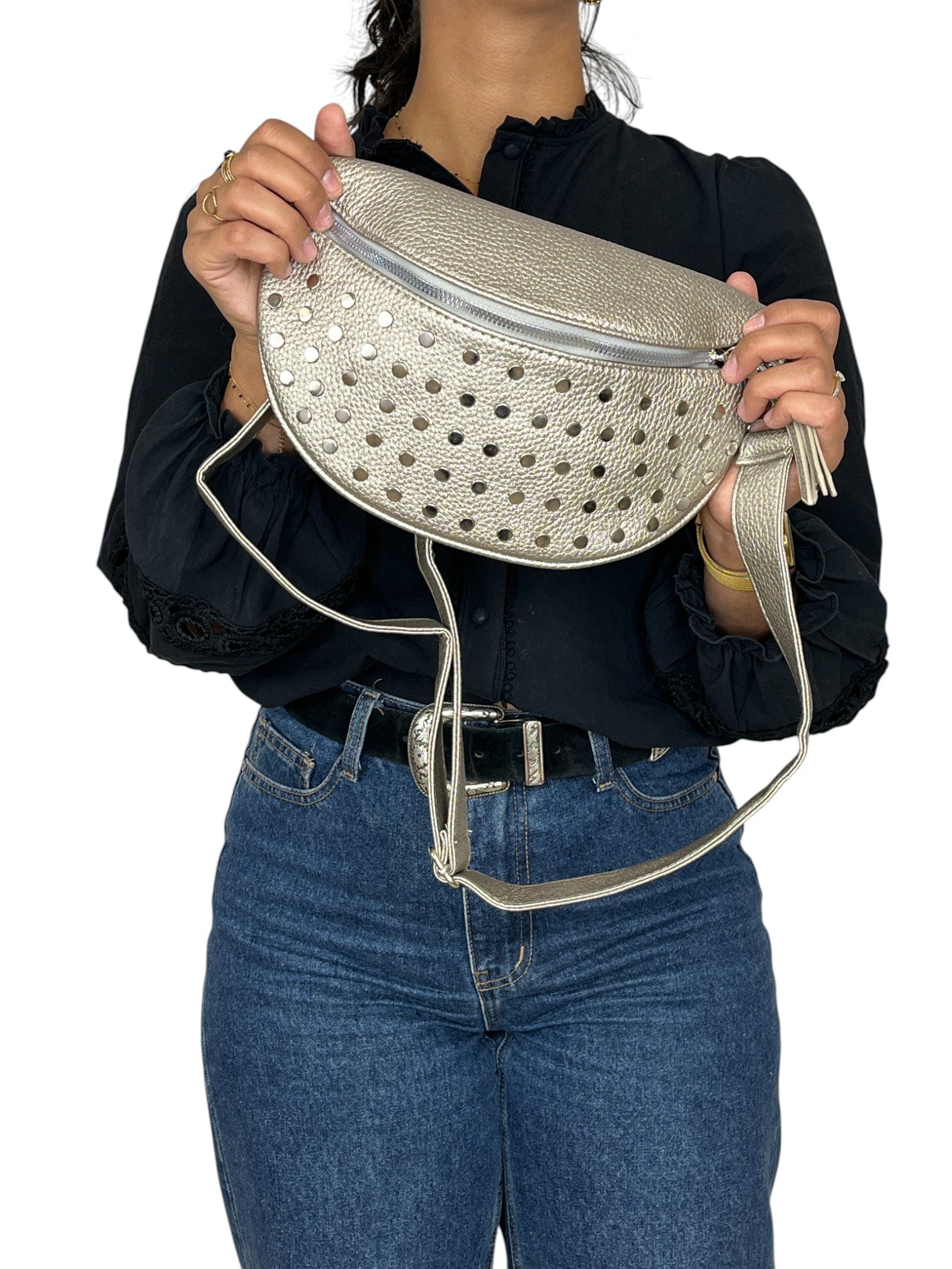 113112694651904_0001