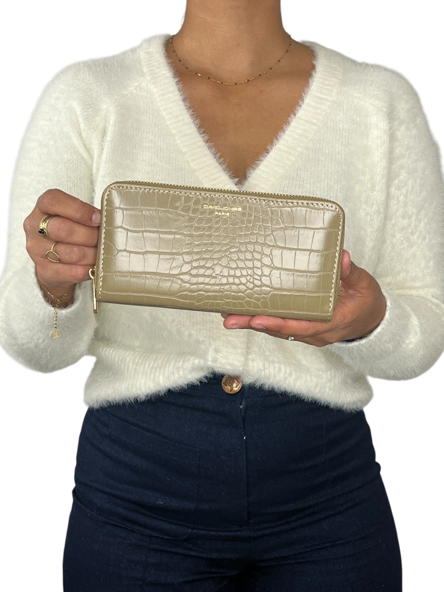 113117421400570_0000