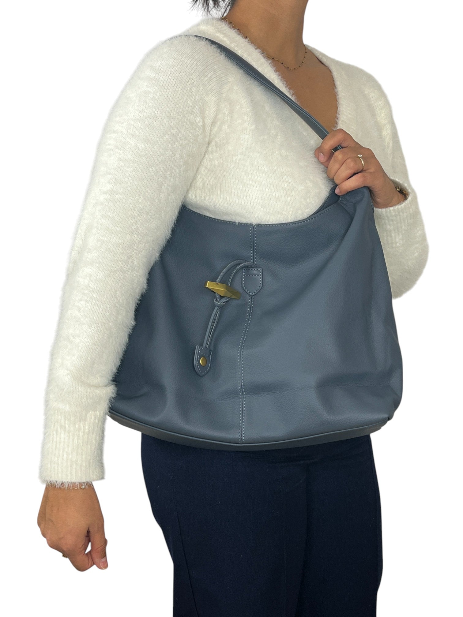 113138959647702_0001