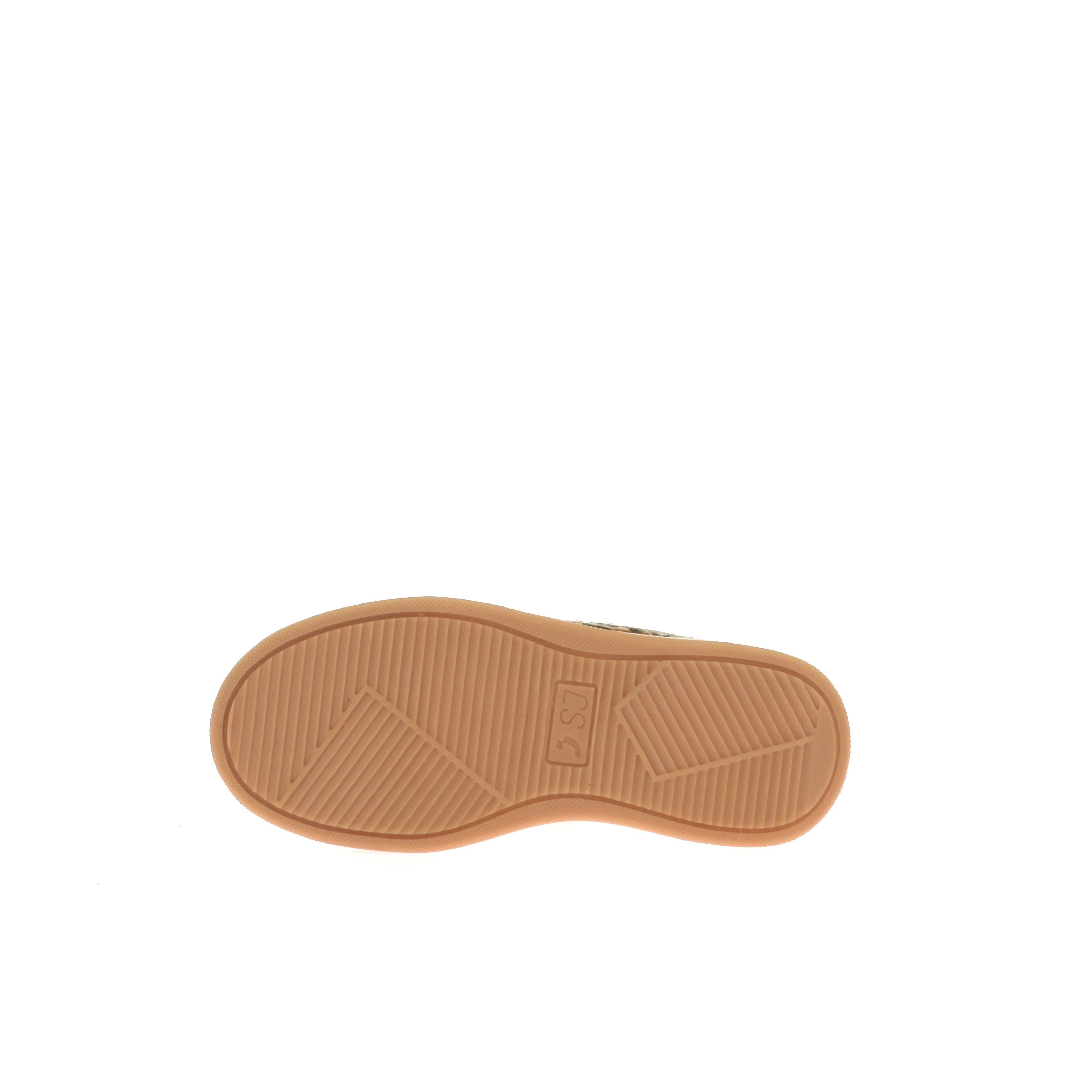 113567708115802_0005