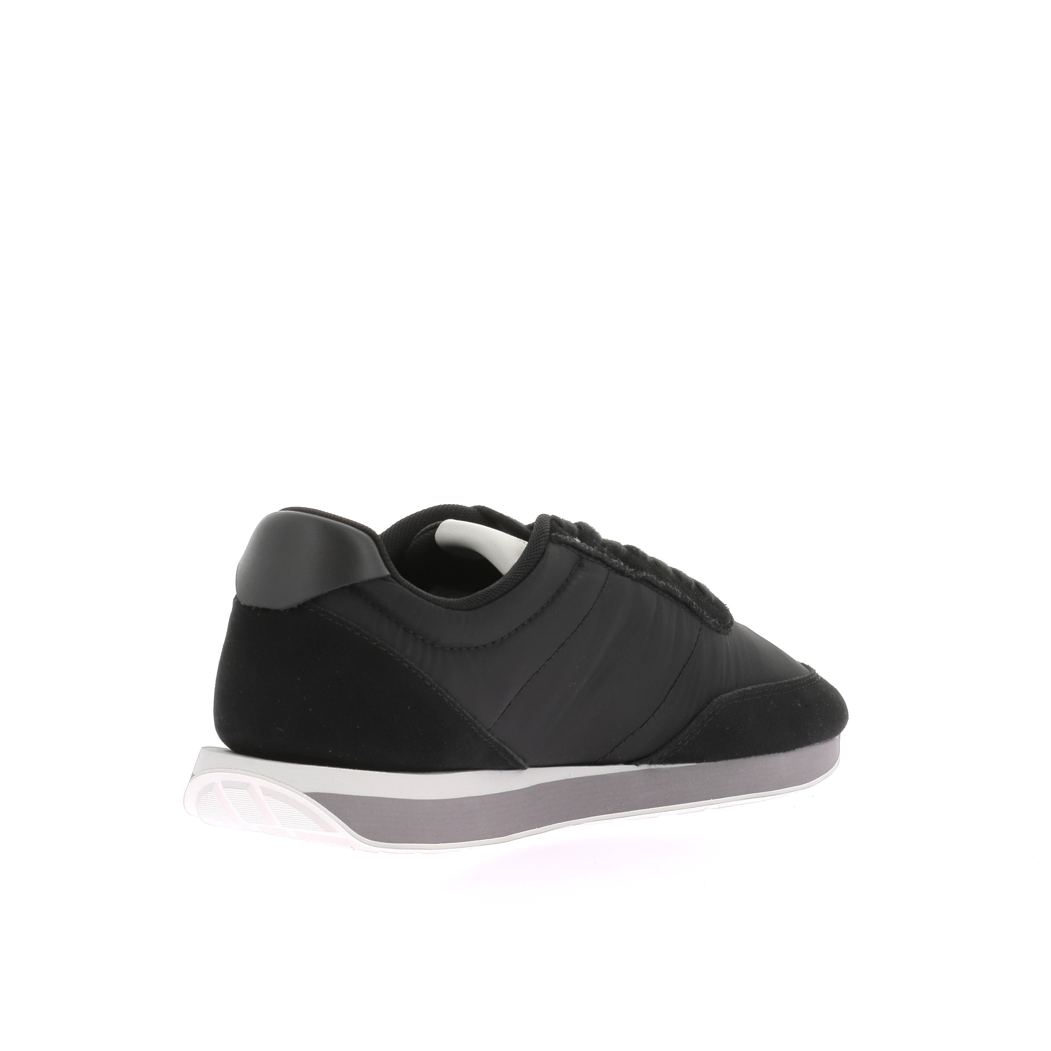 113611535516864_0003