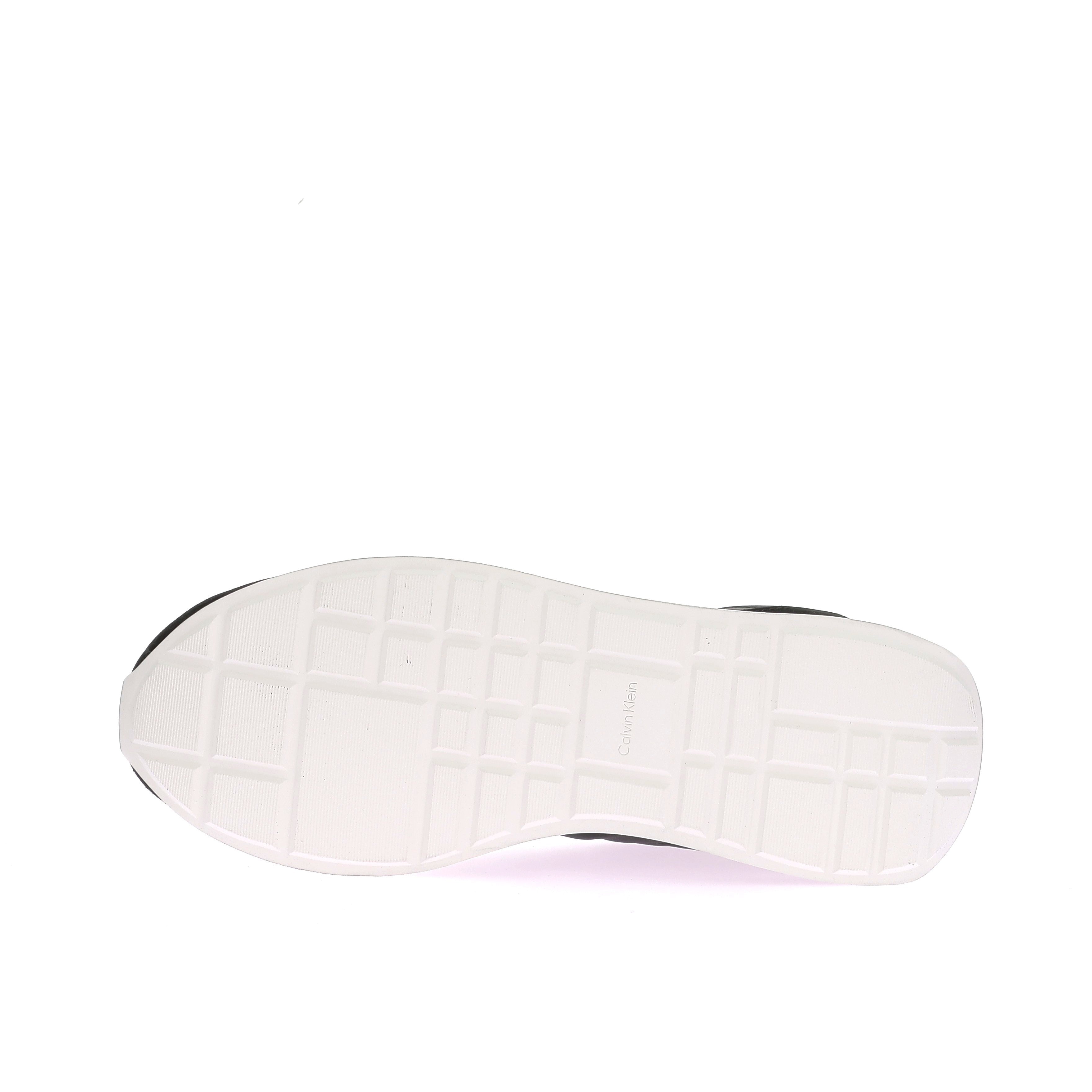 113611535516864_0005