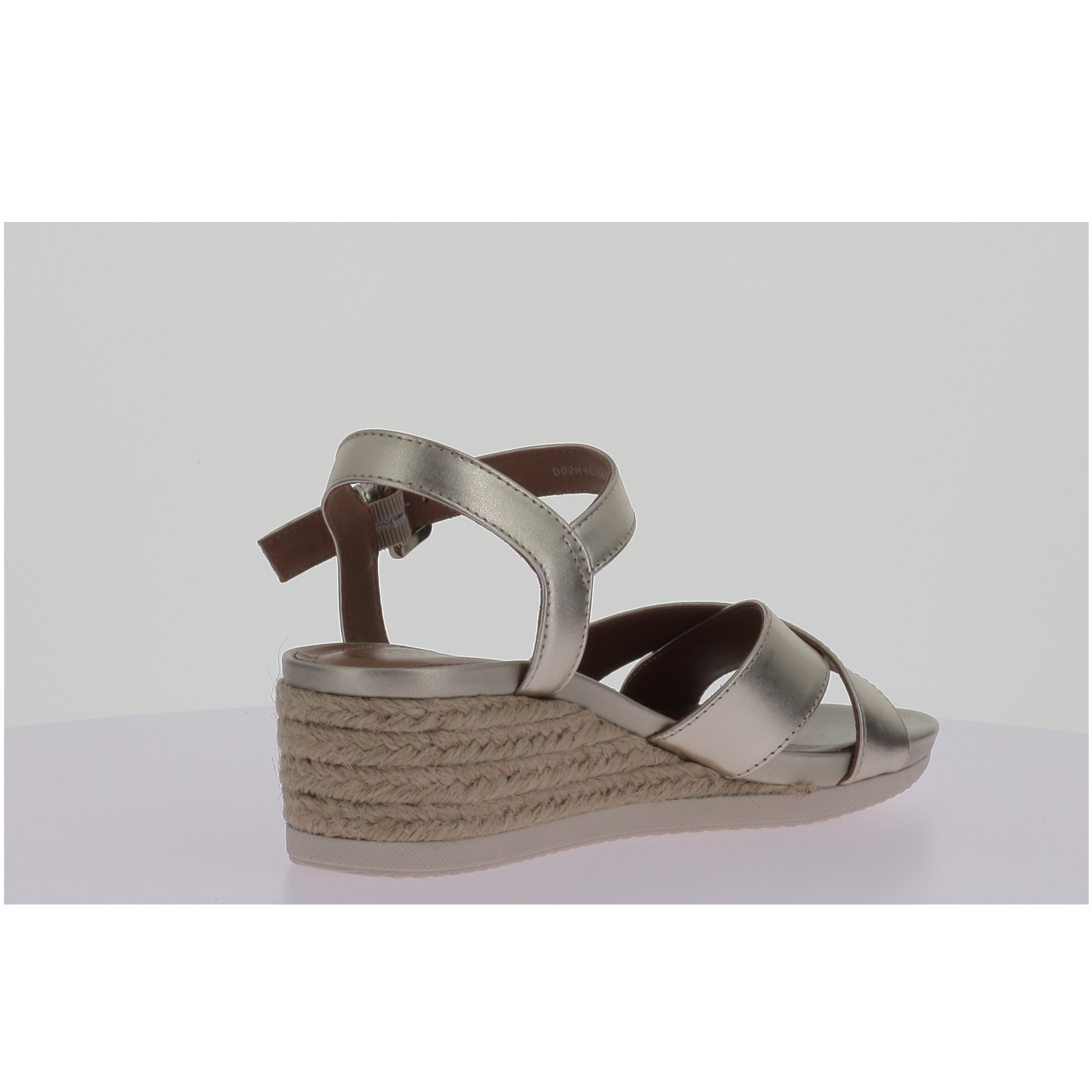 113943541183894_0003