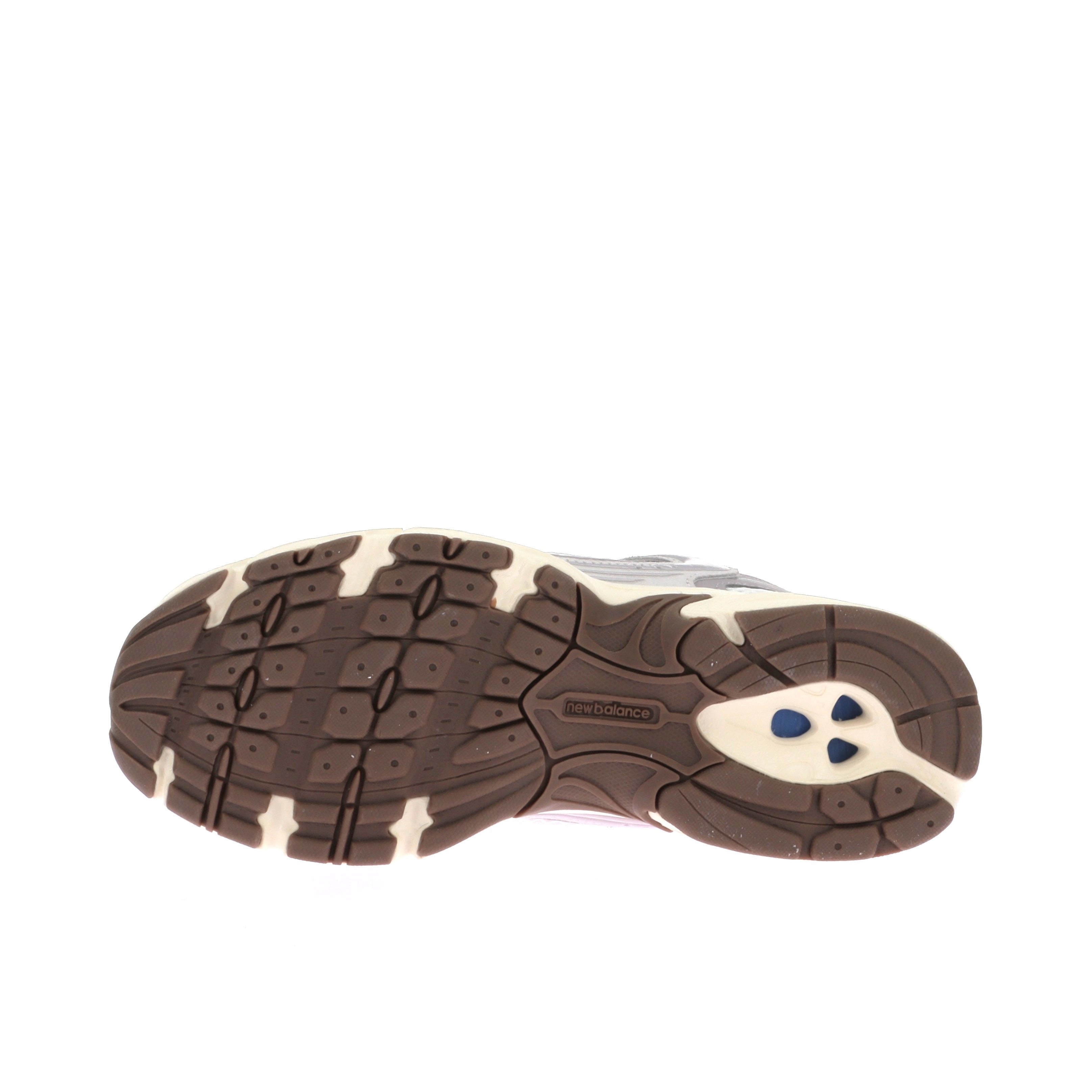 114058431008808_0005