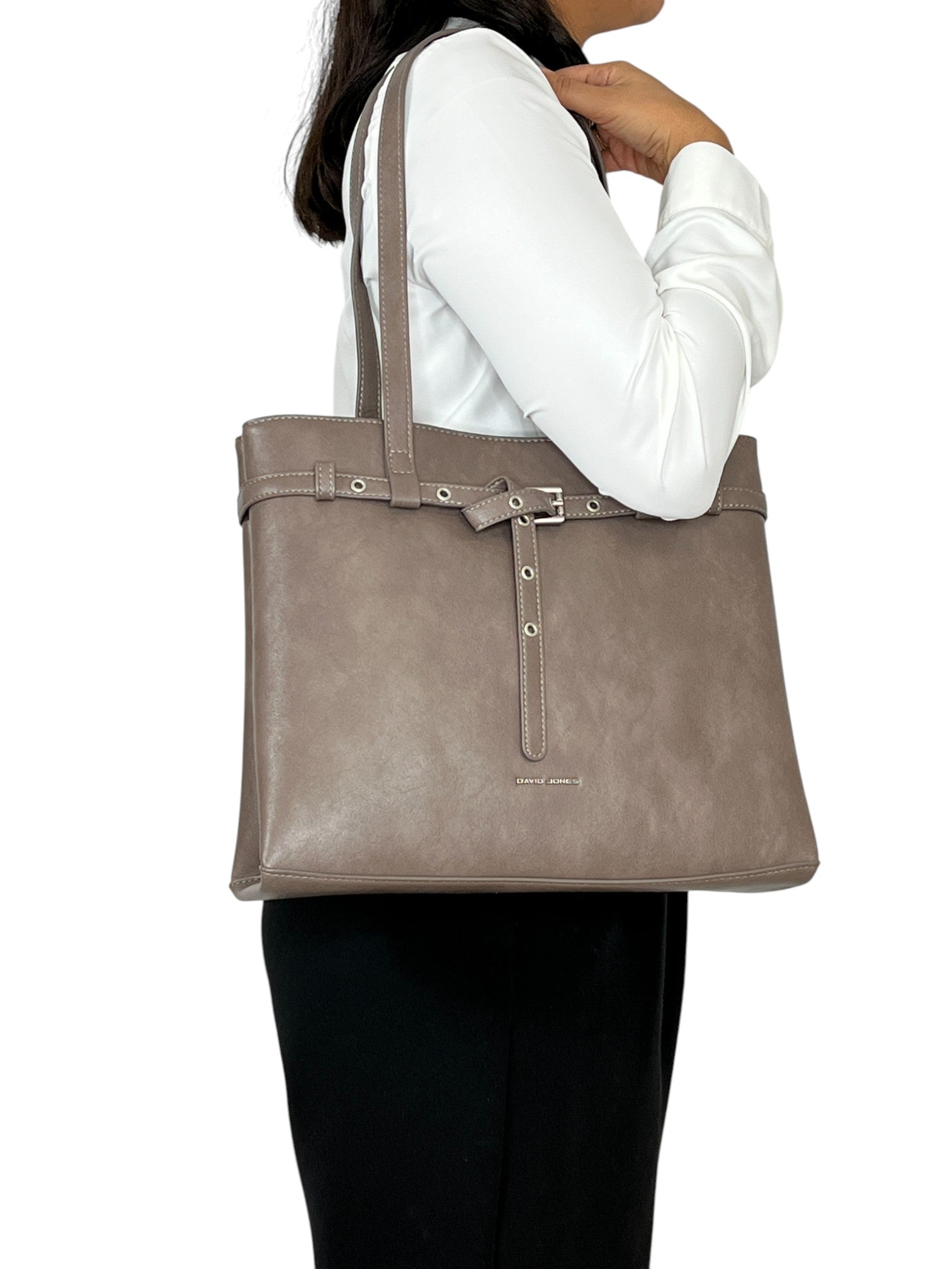 114190608403477_0001