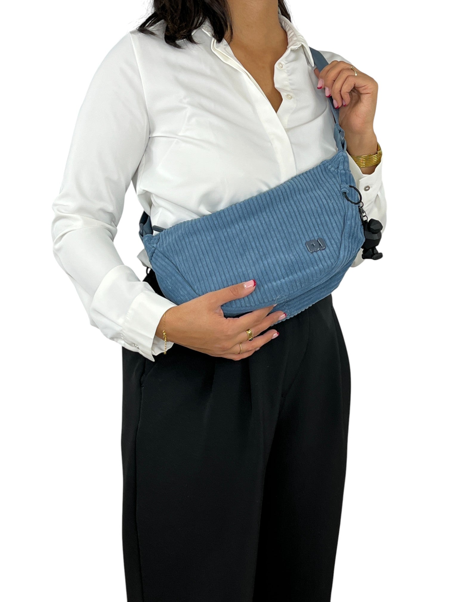 114192959647702_0000