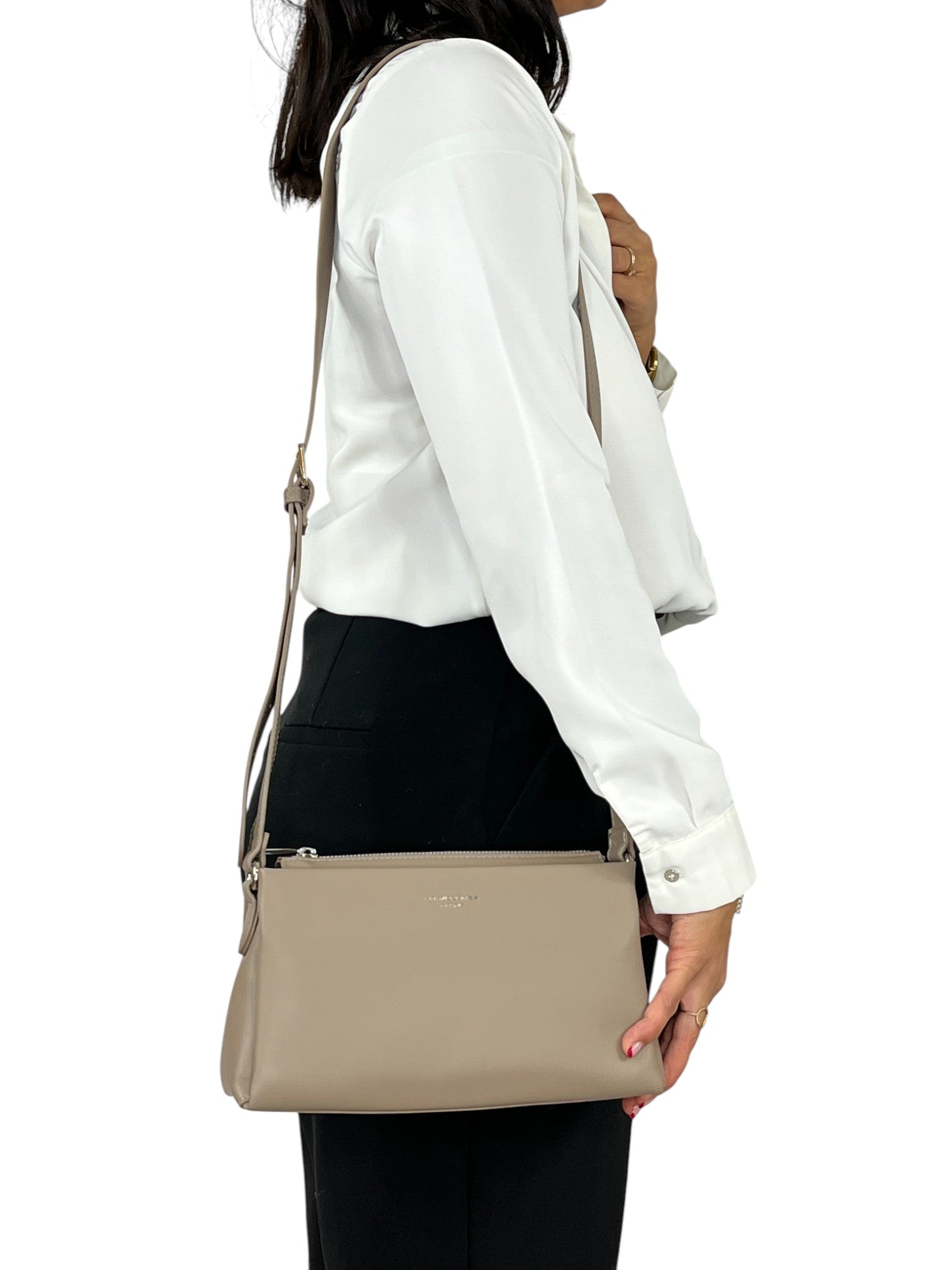 114193527557894_0001