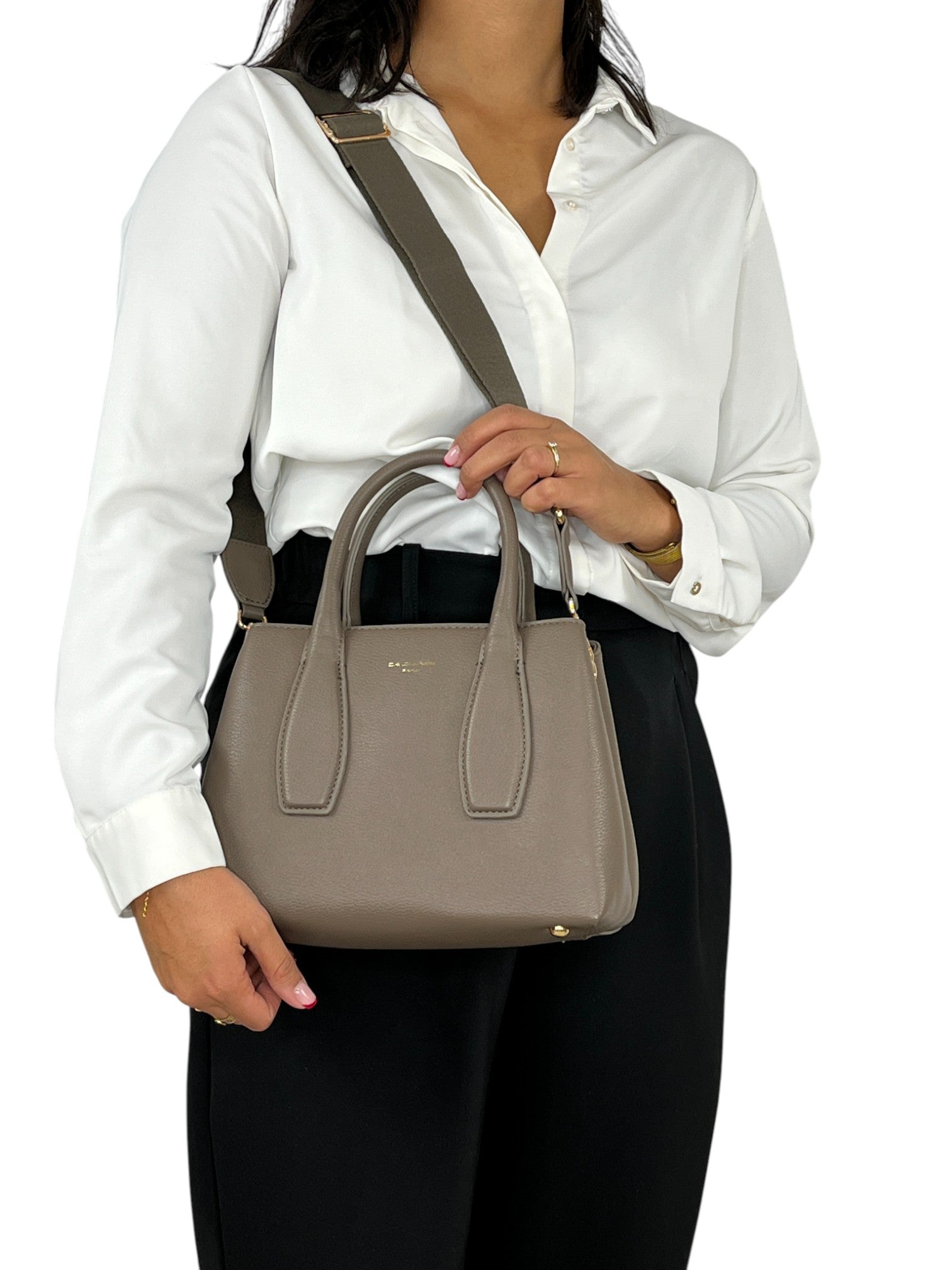 114198778283729_0001