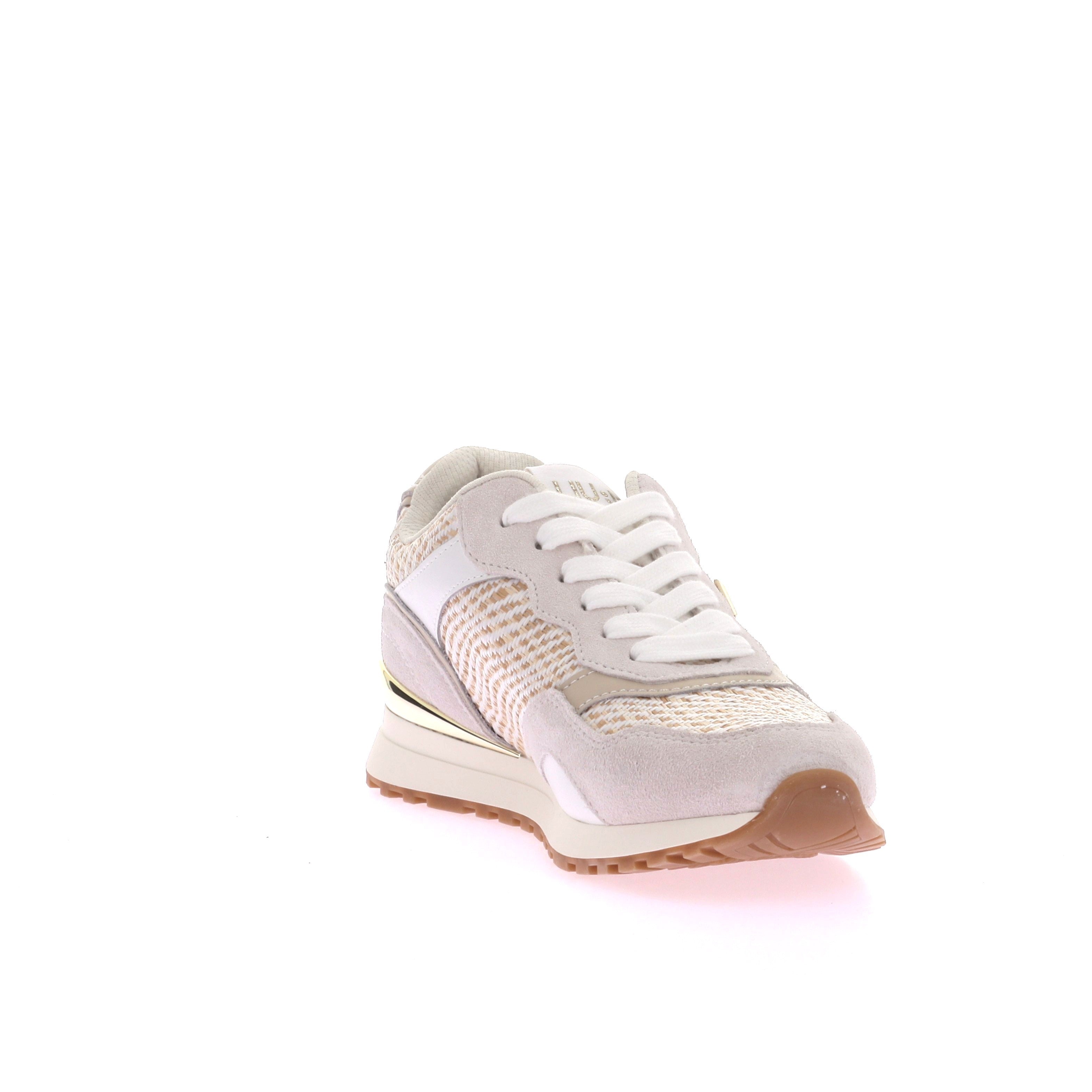 114224489384840_0002