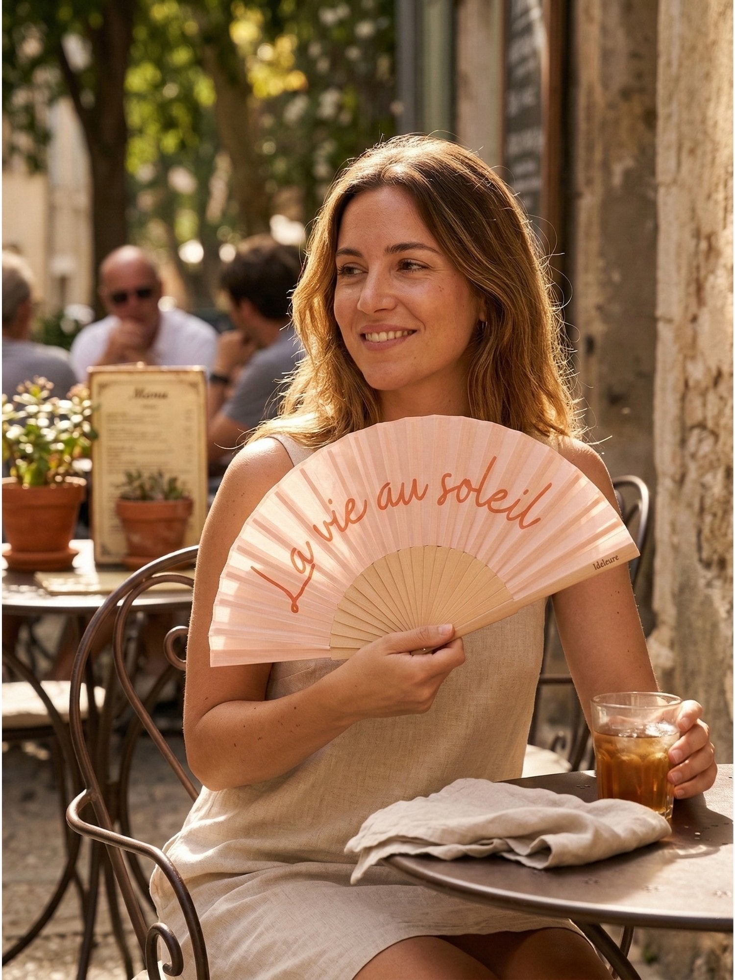 116328541129750_0002