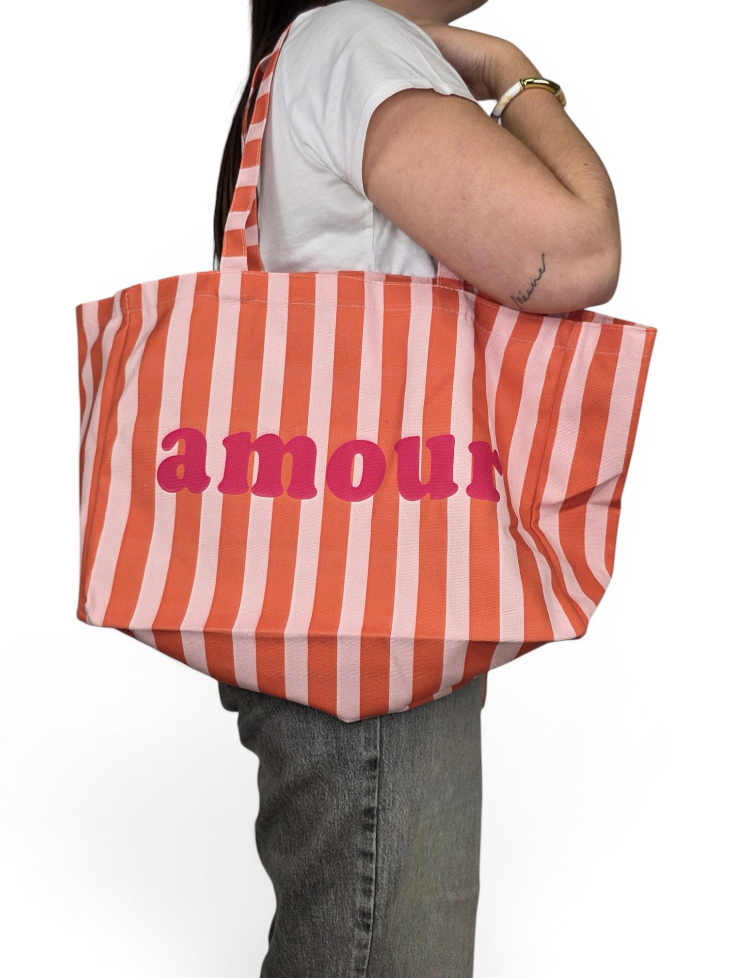 117929903019759_0000