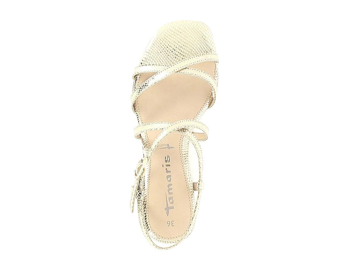 R395901_5